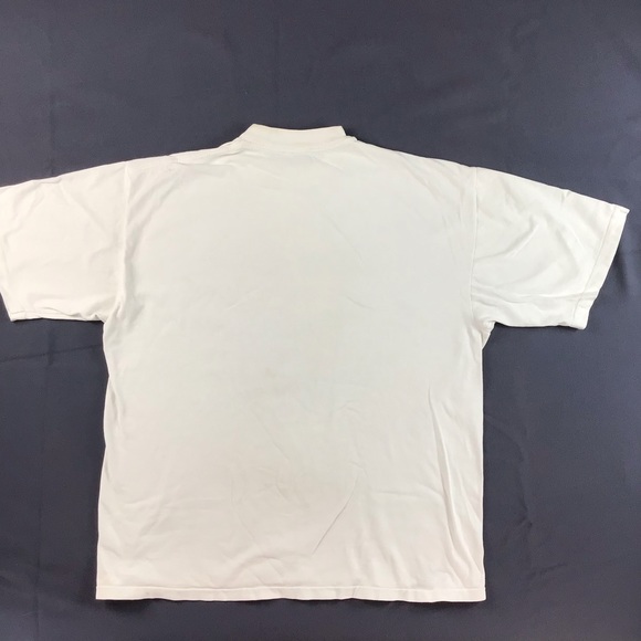 Hard Rock Cafe t-shirt L men’s London England white graphic distressed soft - Picture 7 of 11